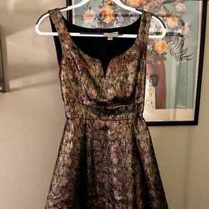 Gold-Thread Shimmery Cocktail Dress - image 1